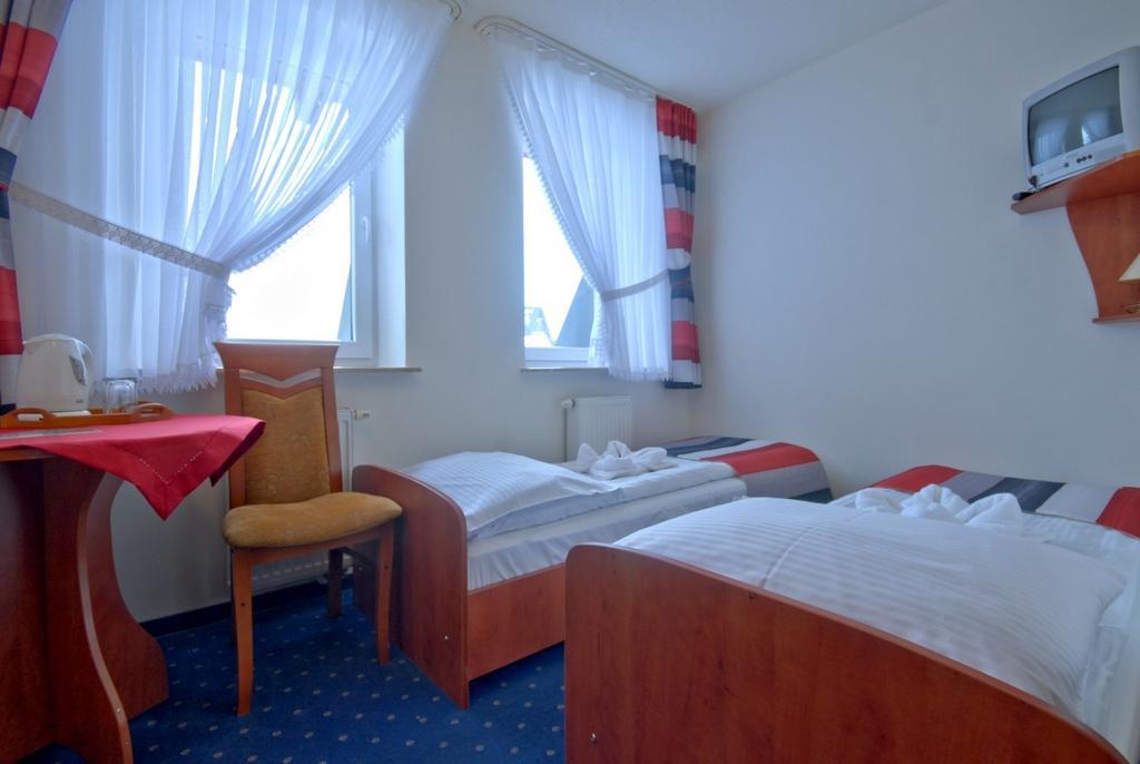 Dom Wczasowy Angelika Basen Jacuzzi Sauna W Cenie Pobytu Murzasichle Esterno foto